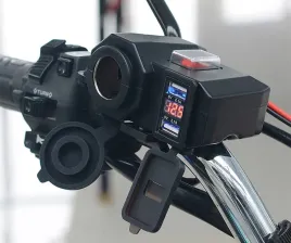 gniazdo-zapalniczki-motor-skuter-ladowarka-12v