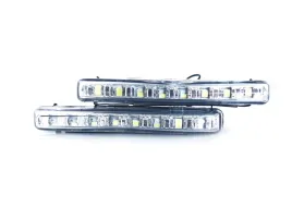 swiatla-do-jazdy-dziennej-ledowe-2x8-led