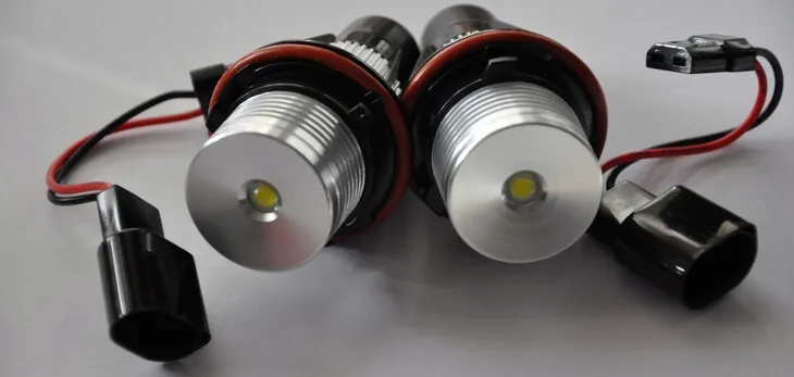 zarowki-led-marker-ringi-bmw-e39-e53-e65-e66-e60-kod-taryfy-celnej-85395200-zawiera-baterie-nie