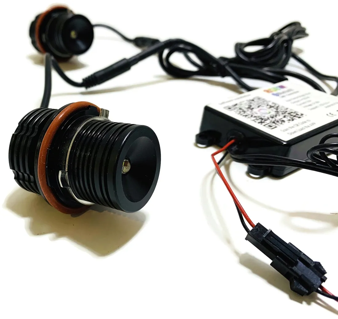 rgbw-ringi-led-markery-bmw-e39-e60-e61-e83-e65-bt-strona-zabudowy-lewe-prawe