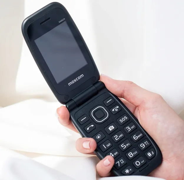 telefon-maxcom-mm-828l-4g-blue