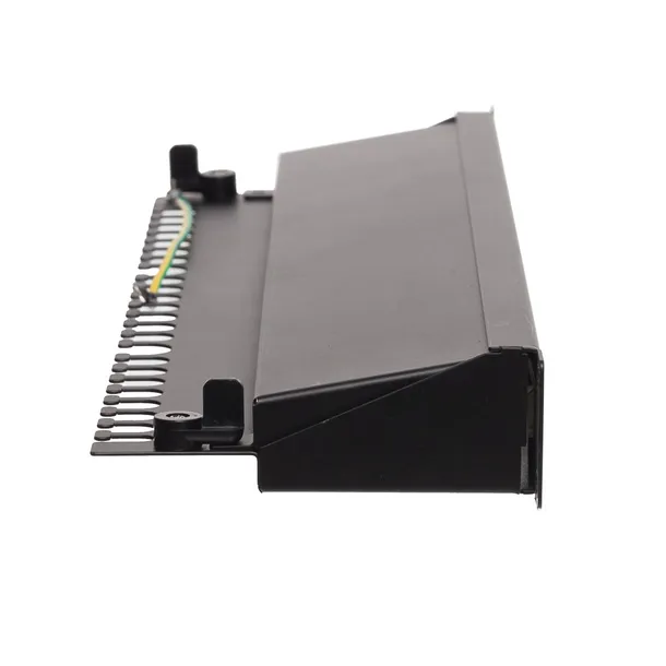 patch-panel-19-netrack-24-porty-kat-6a-ftp-wyposazony
