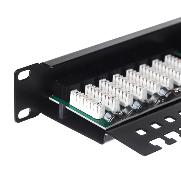 patch-panel-netrack-104-01-19-24-porty-kat-5e