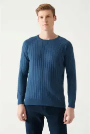 meski-sweter-w-paski-z-okraglym-dekoltem-niebieski-xxl-5ha