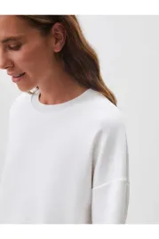 biala-bluza-damska-z-dlugim-rekawem-bez-kaptura-z-modalu-xs-5ha