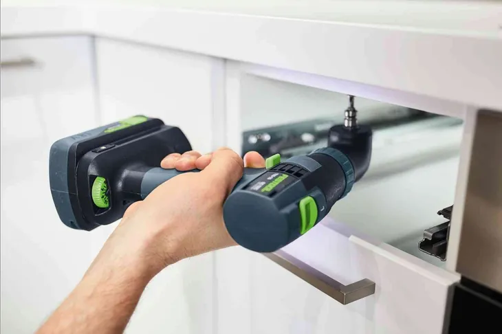 akumulatorowa-wiertarko-wkretarka-festool-txs-18-basic-set-577335-informacje-dodatkowe-podswietlenie