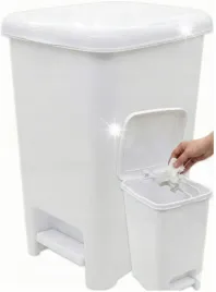 plastikowy-kosz-na-smieci-z-pedalem-bialy-smietnik-lazienkowy-kuchenny-25l