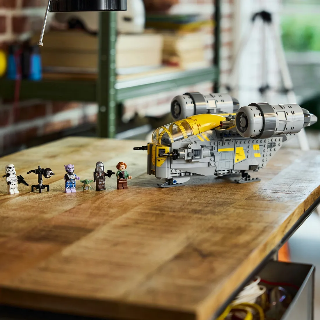 lego-star-wars-75447-razor-crest