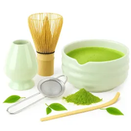 zestaw-do-herbaty-matcha-5w1-z-czarka-miotelka-i-lyzeczka-900-g