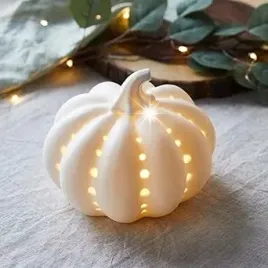 zlota-dynia-ze-szkla-cetkowanego-na-baterie-led-jesien-halloween-21-cm