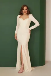 elegancka-sukienka-wieczorowa-dluga-z-rozcieciem-i-bufami-44-5ha