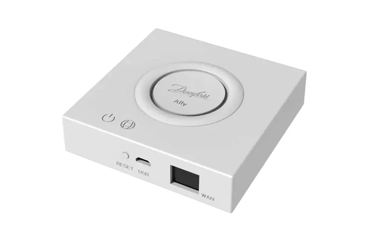 danfoss-ally-bramka-zigbee-ethernet-waga-z-opakowaniem-0-4-kg