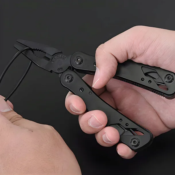 multitool-retoo-11-w-1-dlugosc-po-zlozeniu-10-7-cm