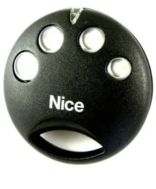 oryginalny-pilot-nice-smilo-sm4-do-bramy-z-bateria