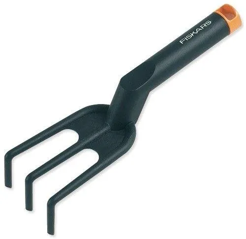 kultywator-ogrodowy-solid-fiskars-marka-fiskars