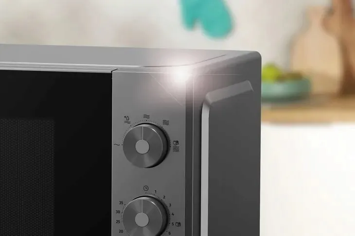 kuchenka-mikrofalowa-gorenje-mo20e1t4-20l-700w-kod-producenta-744383