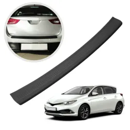 nakladka-na-zderzak-toyota-auris-2013-2015-hb