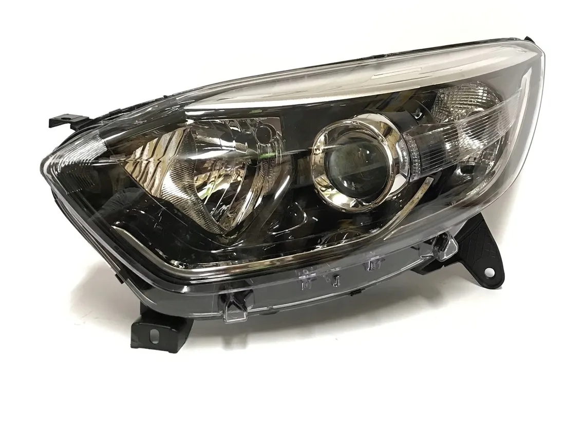 reflektor-renault-captur-13-stan-nowy