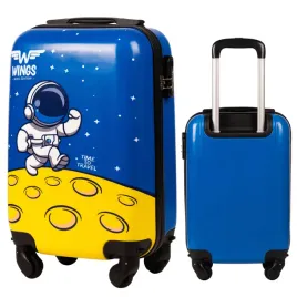 wings-twarda-walizka-kabinowa-dziecieca-blue-astronaut-xs-18