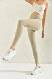 bezowe-legginsy-damskie-z-wysokim-stanem-gladkie-100percent-poliester-42-5ha