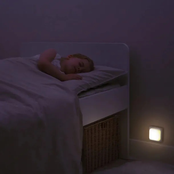 cloud-b-cltt-1200-lampka-nocna-cube-b-las