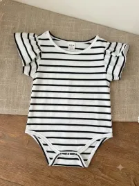 shein-pastelowe-body-niemowlece-z-falbankowymi-rekawkami-74-80-cm-1ma