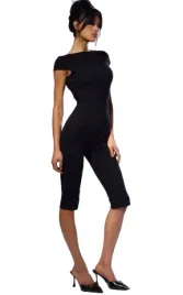shein-czarny-kombinezon-z-krotkim-rekawem-m-1hb