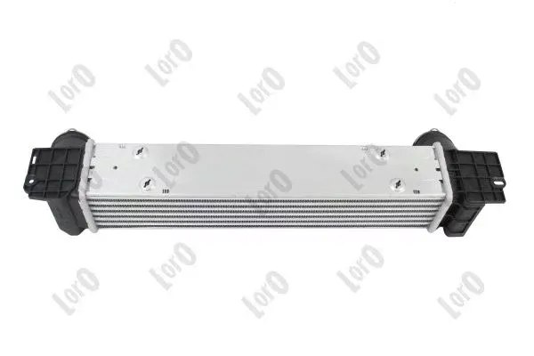 intercooler-bmw-1-e81-3-e90-x1-e84-nowy-loro-stan-nowy-waga-z-opakowaniem-3-kg