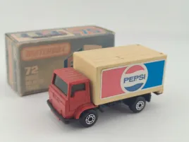 mb72-matchbox-dodge-delivery-truck-pepsi-cola-boxed