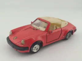 mctoy-porsche-911sc-1-36