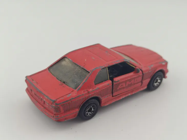 matchbox-mercedes-500-sec-marka-matchbox