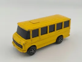 corgi-juniors-mercedes-benz-bus