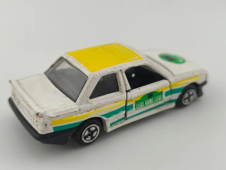 corgi-bmw-m3-e30-stan-nowy