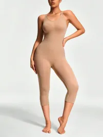 shein-bezowy-kombinezon-modelujacy-z-gladkiej-elastycznej-tkaniny-s-1ma