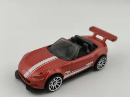 hot-wheels-2015-mazda-mx-5-miata