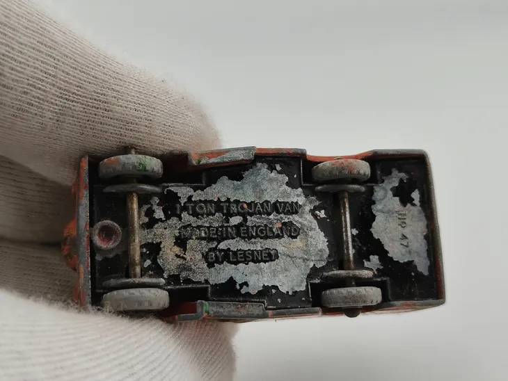 matchbox-lesney-ton-trojan-van-marka-matchbox