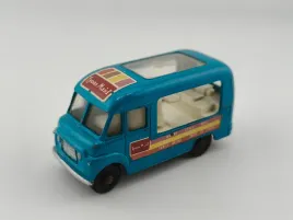 matchbox-lesney-commer-ice-cream-canteen