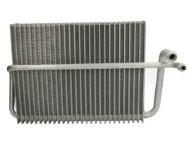 thermotec-ktt150012-parownik-instalacja-klimatyzacji