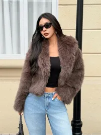 shein-krotkie-futrzane-futro-brazowe-z-puszystym-kolnierzem-m-1ma