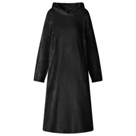 miekki-hoodie-typu-koc-z-flaneli-z-kapturkiem-i-kieszenia-czarny