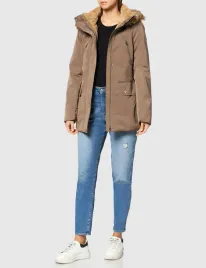vero-moda-kurtka-zimowa-z-futerkiem-na-kapturze-brazowa-do-bioder-xs-7ca