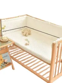 shein-ochraniacz-na-lozeczko-dzieciece-biale-z-tekstura-w-kropki-200cm-1ka