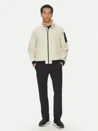 boss-bezowa-kurtka-parka-z-krytym-zapieciem-i-stojacym-kolnierzem-xxl-7ba