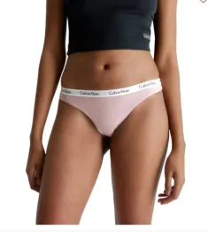 calvin-klein-damskie-majtki-stringi-rozowe-z-logo-s-0z8b2-a-s-0-8