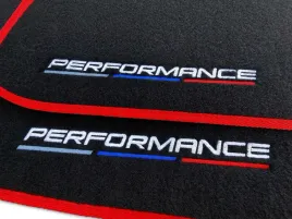 dywaniki-welurowe-skoda-karoq-2017-4x-performance-edition