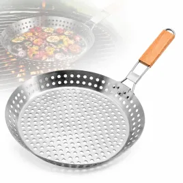 patelnia-grillowa-z-otworami-ze-skladanym-uchwytem-do-grillowania-warzyw