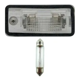 audi-lampka-oswietlenia-tablicy-rejestracyjnej-tyl-prawa-nowa-8e0807430b