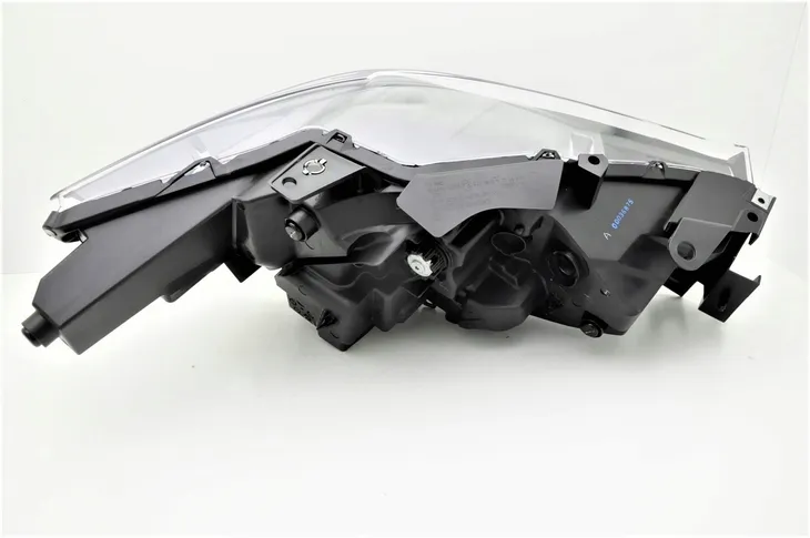 mazda-cx-5-17-reflektor-lewy-led-wersja-europejska