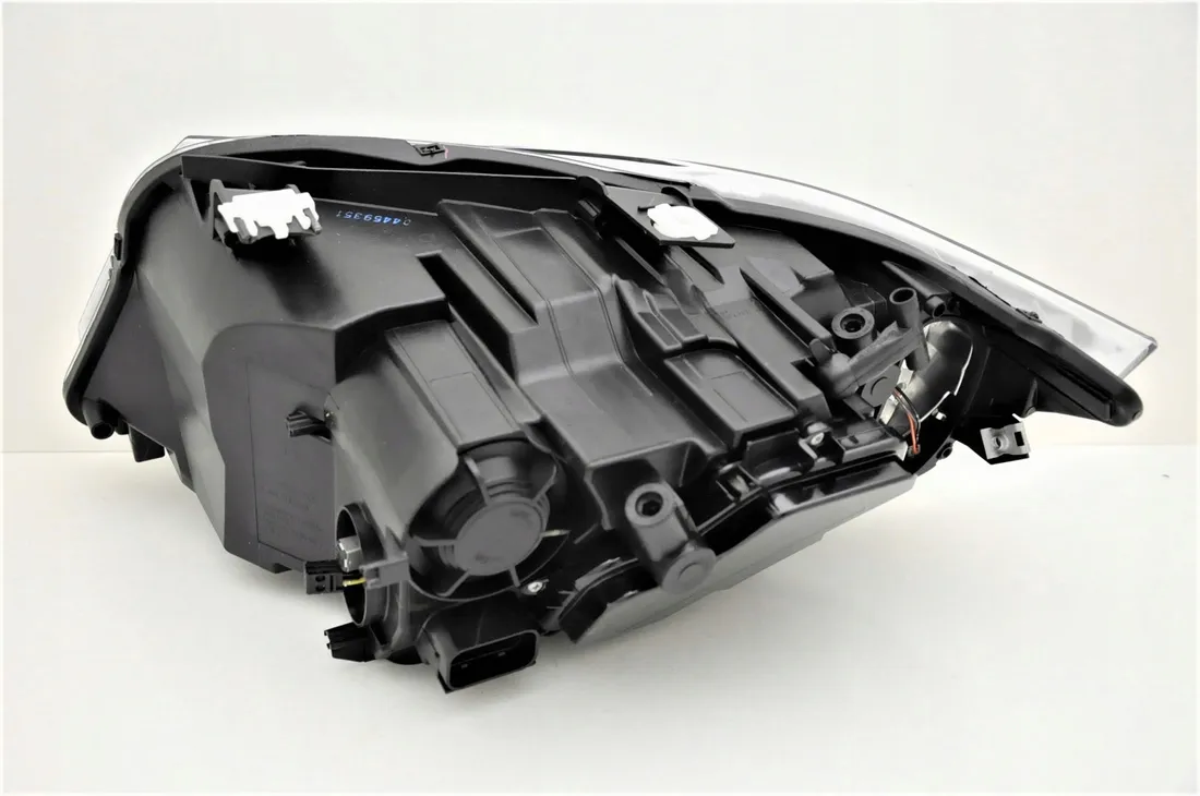 bmw-3-e90-e91-2008-11xenon-reflektor-prawy-stan-nowy