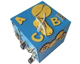 montessori-kostka-manipulacyjna-sensoryczna-16w1-srednia-kolor